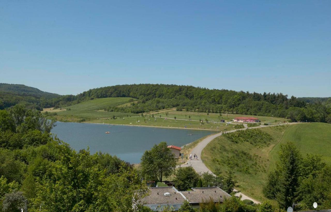 Villa In Seenahe Badesee Ehmetsklinge Zaberfeld ภายนอก รูปภาพ