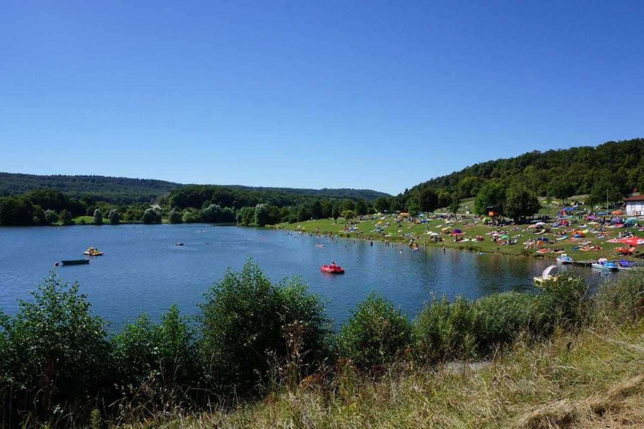 Villa In Seenahe Badesee Ehmetsklinge Zaberfeld ภายนอก รูปภาพ