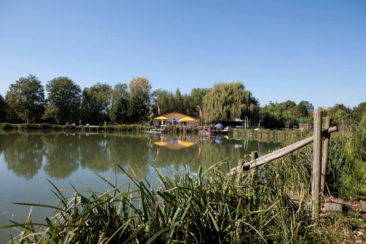 Villa In Seenahe Badesee Ehmetsklinge Zaberfeld ภายนอก รูปภาพ