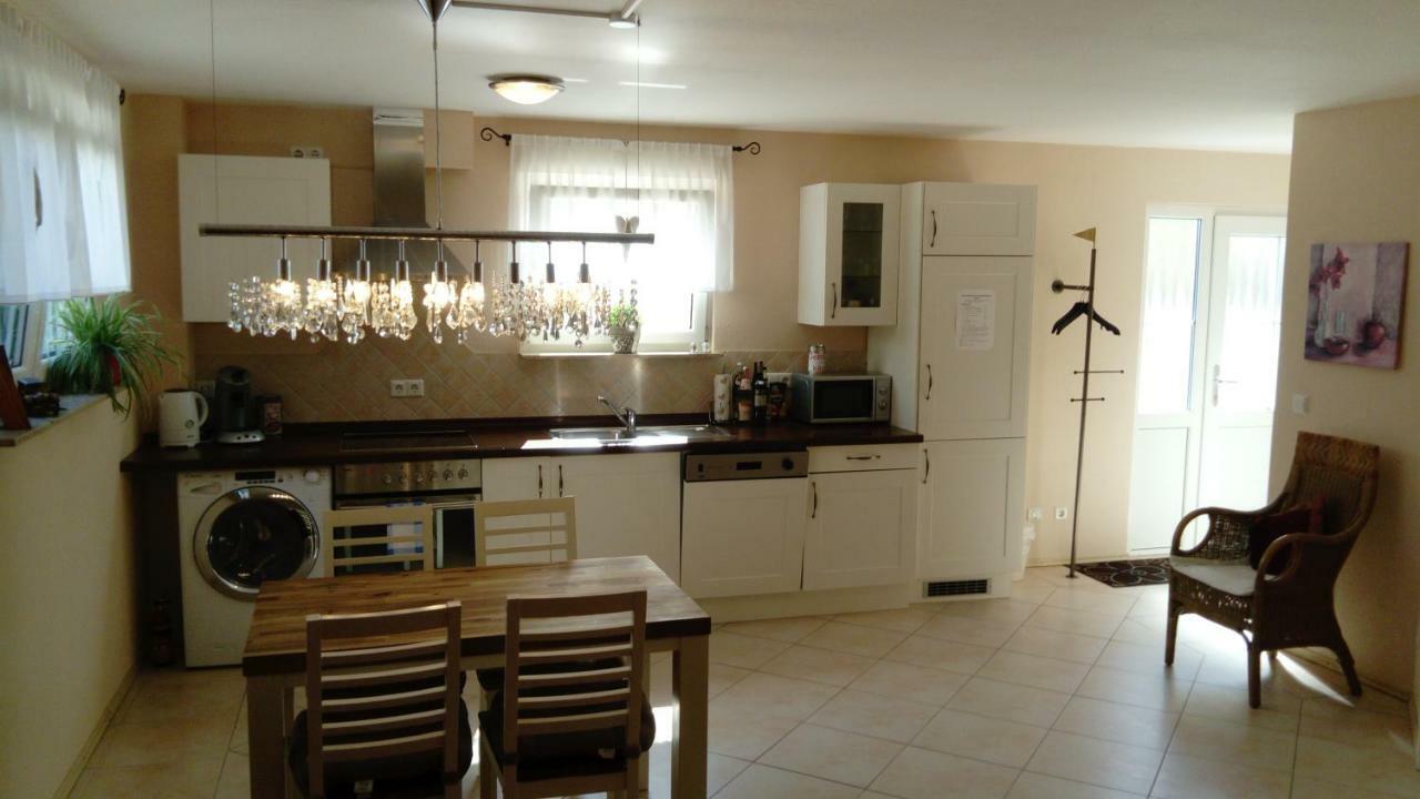 Villa In Seenahe Badesee Ehmetsklinge Zaberfeld ภายนอก รูปภาพ